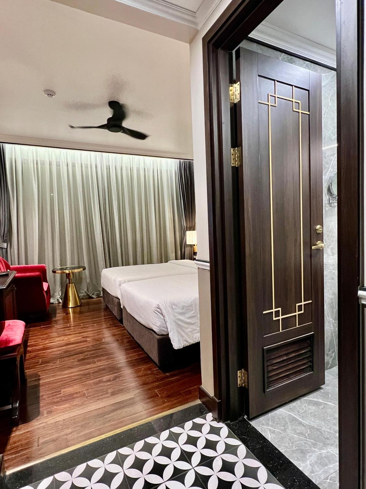 Hotel Du Monde Art Hanoi Exterior photo
