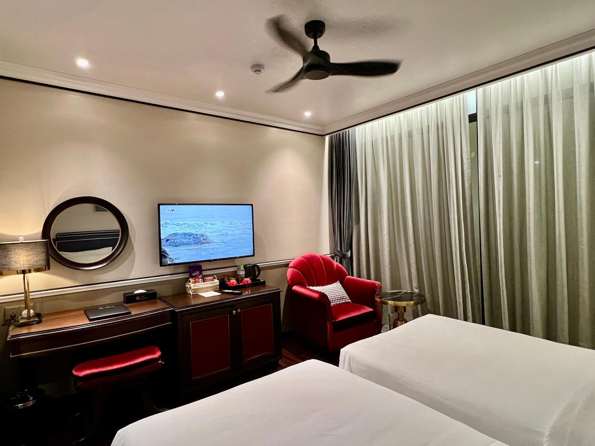 Hotel Du Monde Art Hanoi Exterior photo